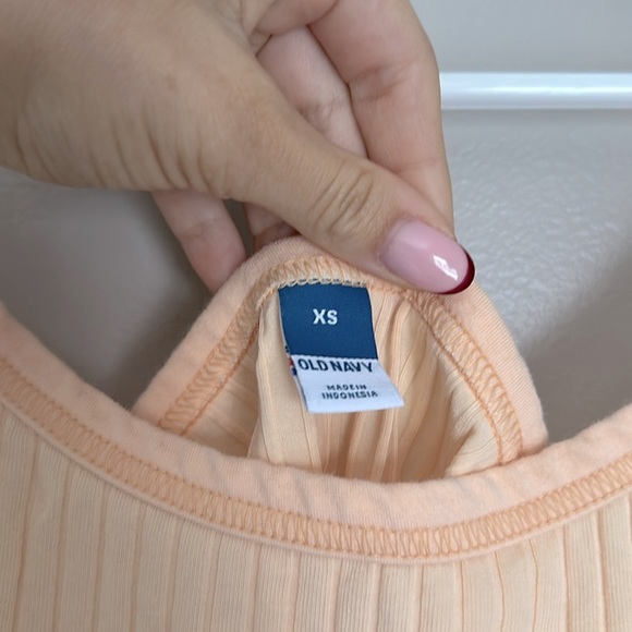 Set of 3- Old Navy Ribbed Knit Tank Tops - Picture 6 of 10